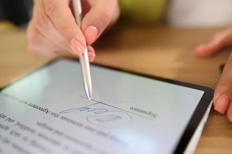 signature-electronique-acte-authentique-immobilier