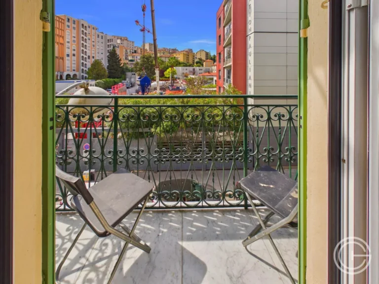 Appartement 3 pièces 49 m² Nice Riquier
