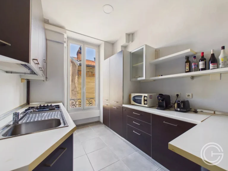 Appartement 3 pièces 49 m² Nice Riquier