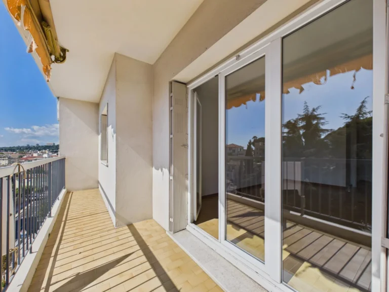 Appartement 4 pièces 77 m² Cagnes-sur-Mer
