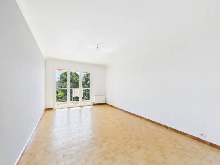 Appartement 4 pièces 77 m² Cagnes-sur-Mer