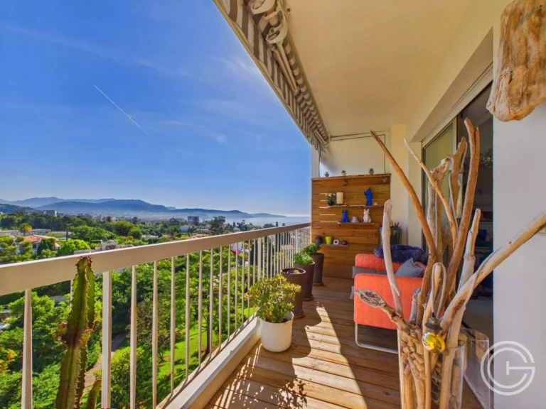 Appartement 4 pièces 85 m² Nice Fabron