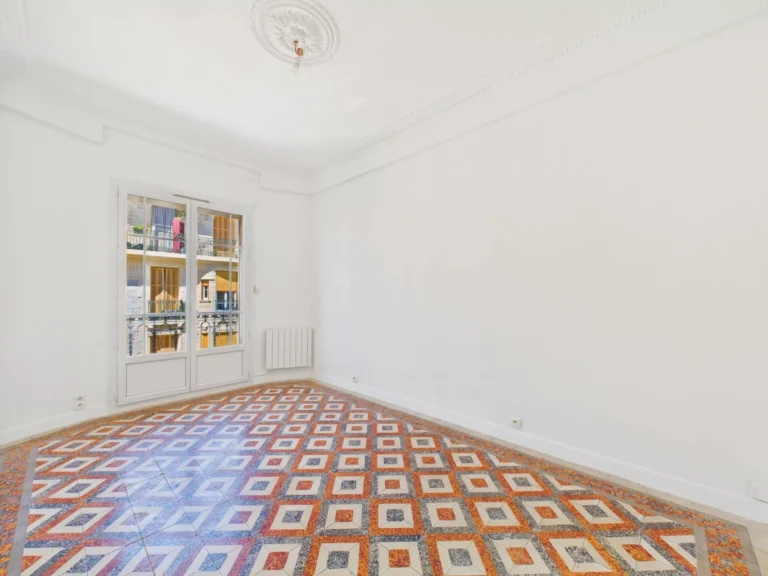 Appartement 4 pièces 85 m² Nice Riquier