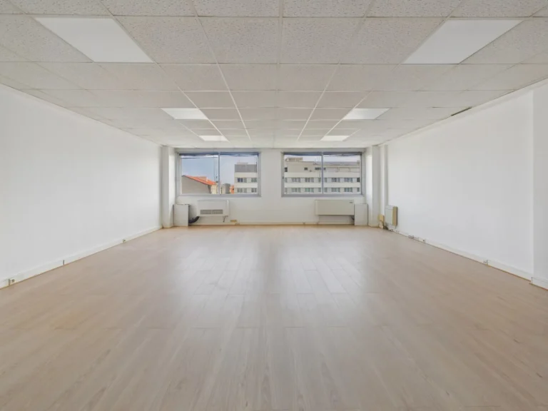 Bureau 1 pièces 60 m² Nice Jean Médecin