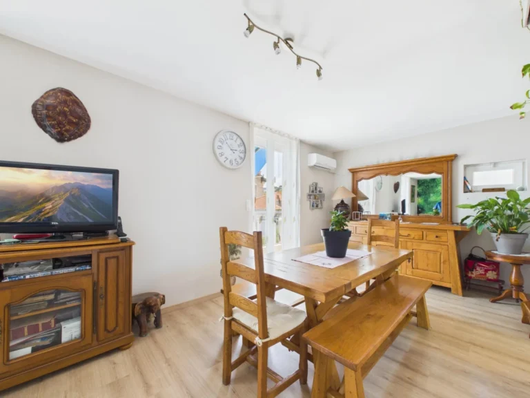 Maison 6 pièces 144 m² Nice Madeleine