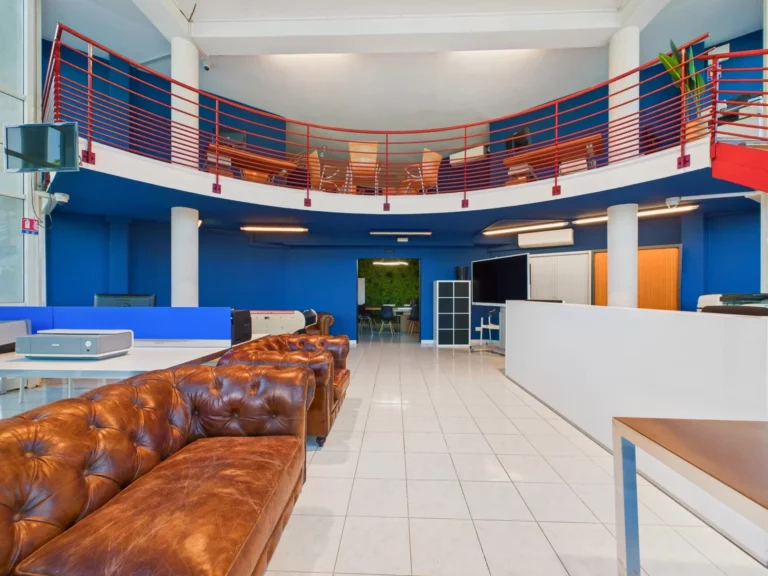 Commerce 203 m² Villeneuve-Loubet